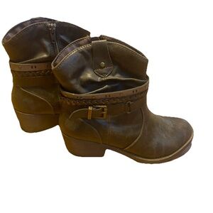 Jellypop Loraine Ankle Boots Braided Strap Block Heel Womens Boho 8M Brown CUTE!